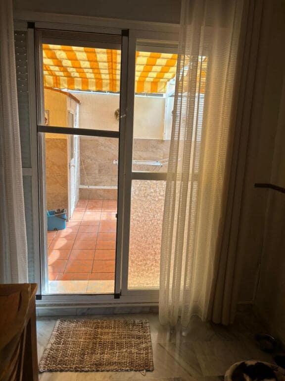 3 soveværelse Rækkehus til salg i San Fernando - € 305.000 (Ref: 9326307)