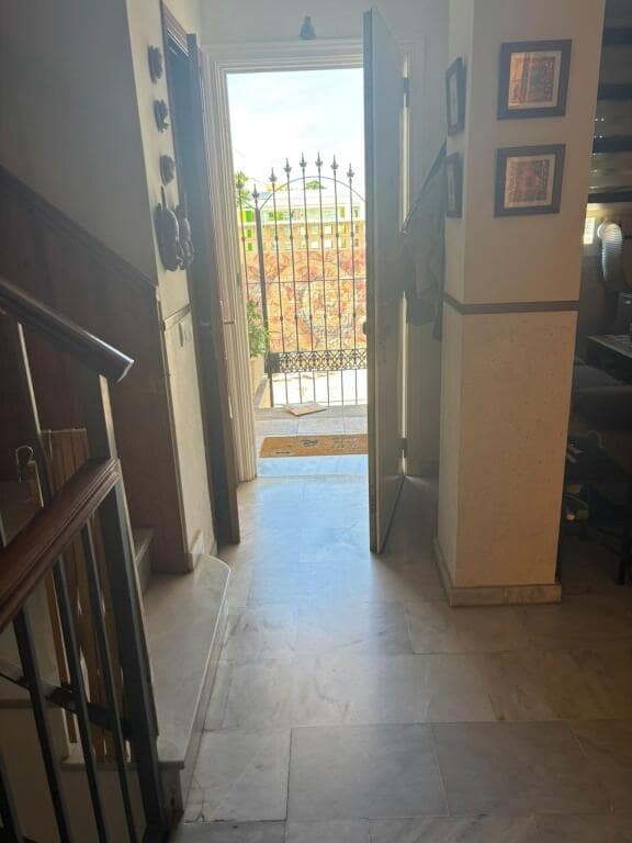 3 soveværelse Rækkehus til salg i San Fernando - € 305.000 (Ref: 9326307)