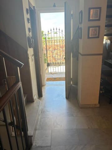 3 chambre Villa/Maison Mitoyenne à vendre à San Fernando - 305 000 € (Ref: 9326307)