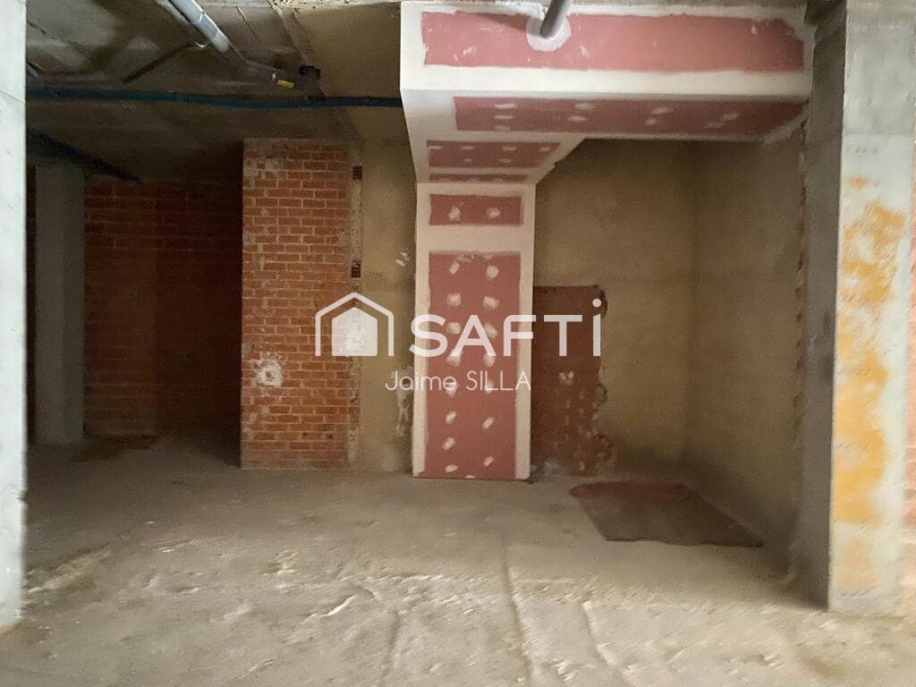 Local Commercial à vendre à Torrent - 110 000 € (Ref: 9326314)