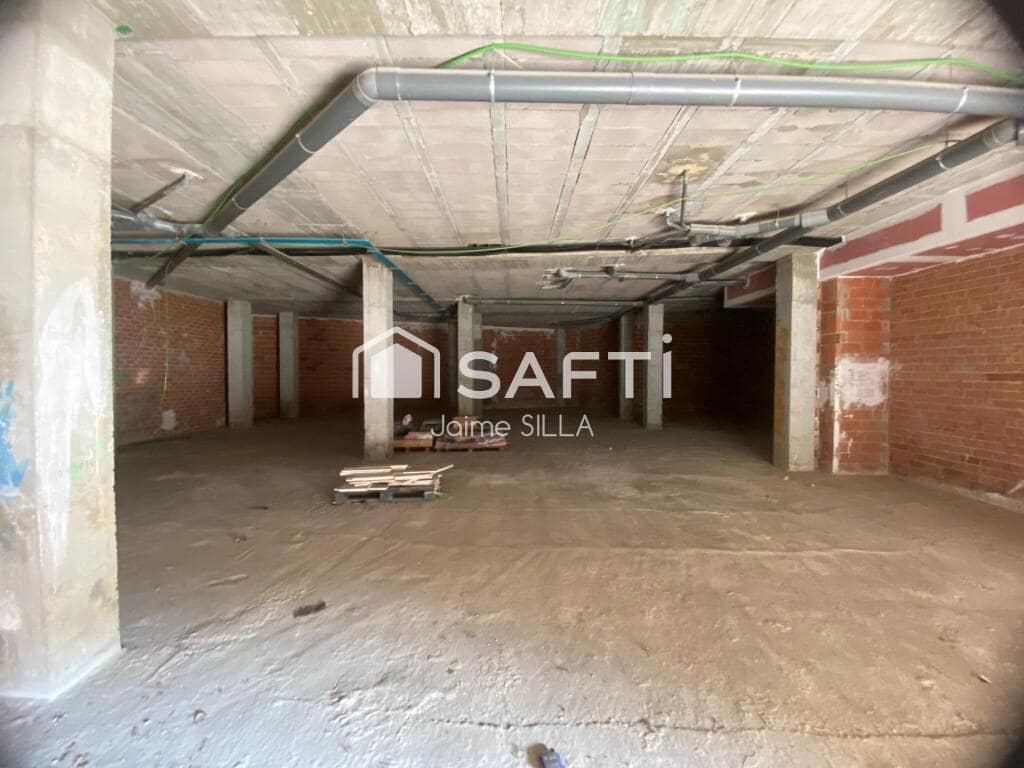 Local Commercial à vendre à Torrent - 110 000 € (Ref: 9326314)