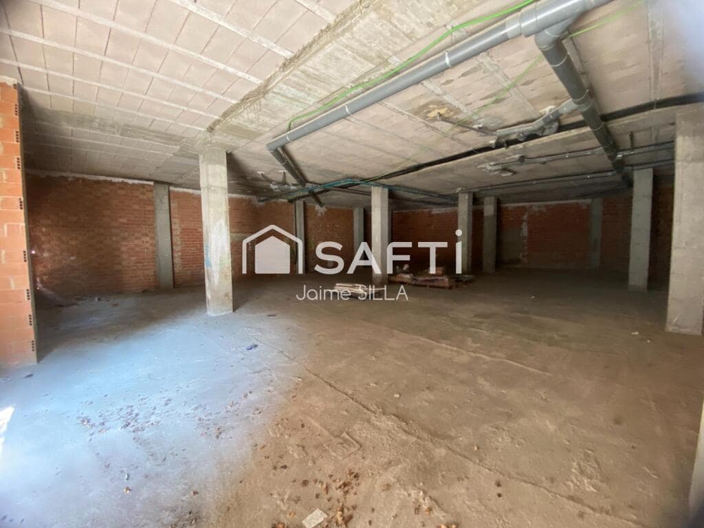 Local Commercial à vendre à Torrent - 110 000 € (Ref: 9326314)