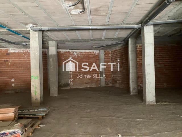 Commercial for sale in Torrent - € 110,000 (Ref: 9326314)