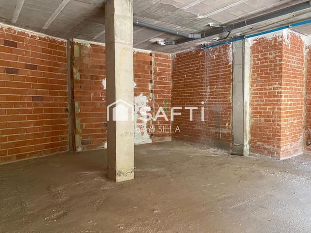 Commercial for sale in Torrent - € 65,000 (Ref: 9326315)