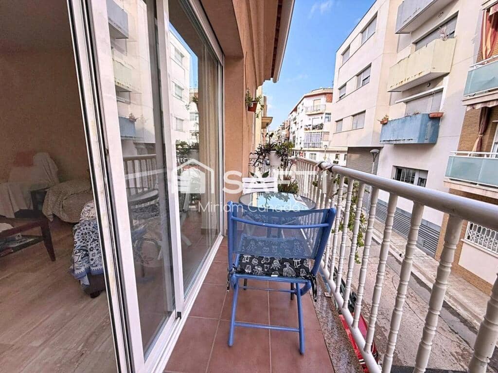 4 chambre Villa/Maison Mitoyenne à vendre à Calafell avec garage - 331 610 € (Ref: 9326316)