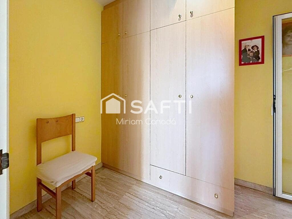 4 chambre Villa/Maison Mitoyenne à vendre à Calafell avec garage - 331 610 € (Ref: 9326316)