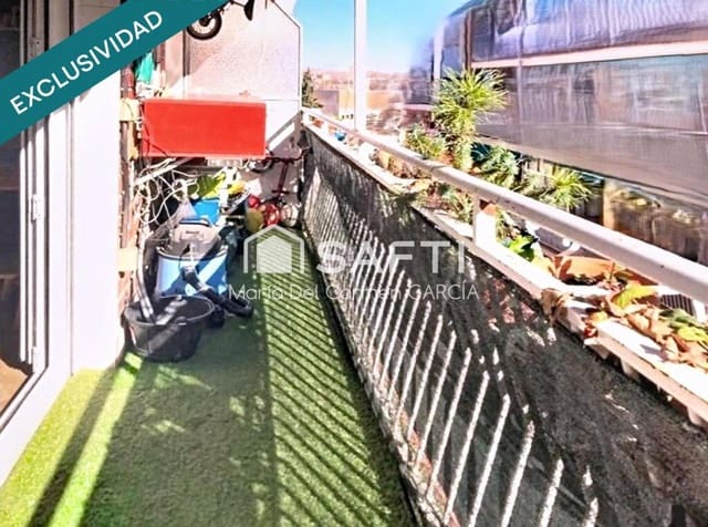 3 bedroom Apartment for sale in Casco Histórico de Vallecas, Madrid city - € 239,000 (Ref: 9326318)