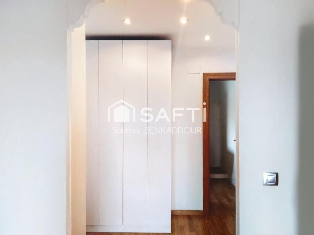 4 bedroom Villa for sale in Pucol with pool garage - € 550,000 (Ref: 9326321)