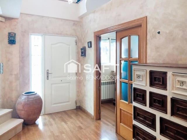 4 bedroom Villa for sale in Puçol with pool garage - € 550,000 (Ref: 9326321)