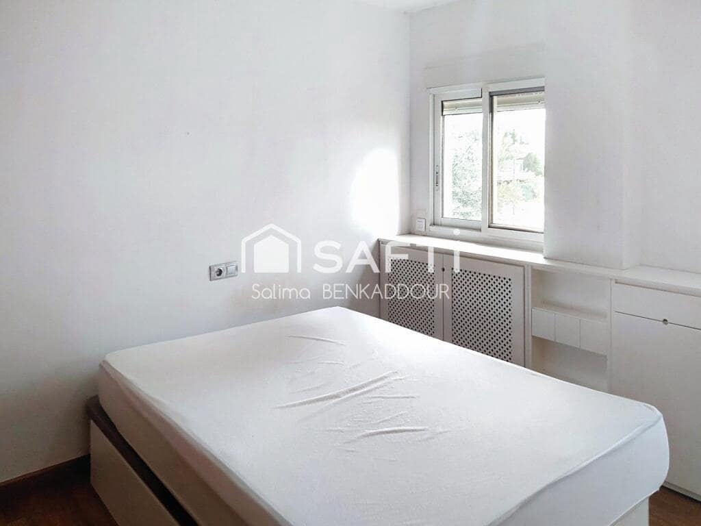 4 bedroom Villa for sale in Pucol with pool garage - € 550,000 (Ref: 9326321)