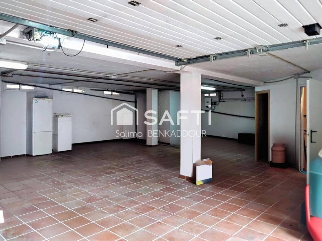 4 bedroom Villa for sale in Pucol with pool garage - € 550,000 (Ref: 9326321)