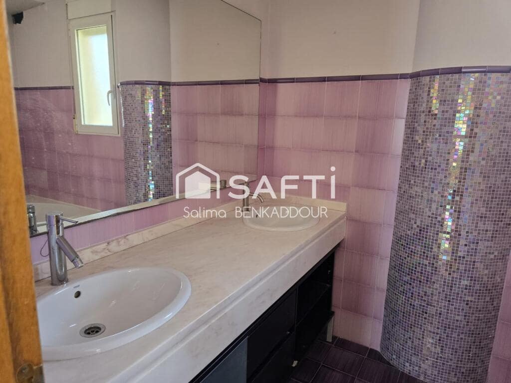 4 bedroom Villa for sale in Pucol with pool garage - € 550,000 (Ref: 9326321)