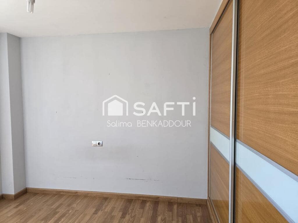 4 bedroom Villa for sale in Pucol with pool garage - € 550,000 (Ref: 9326321)