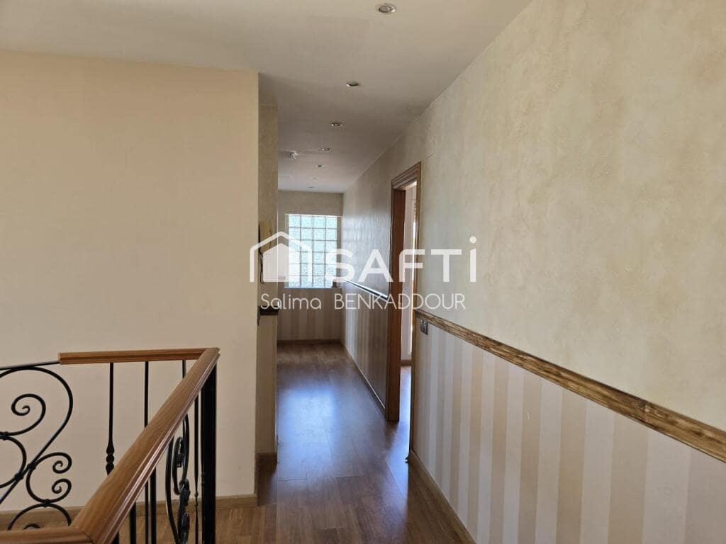 4 bedroom Villa for sale in Pucol with pool garage - € 550,000 (Ref: 9326321)