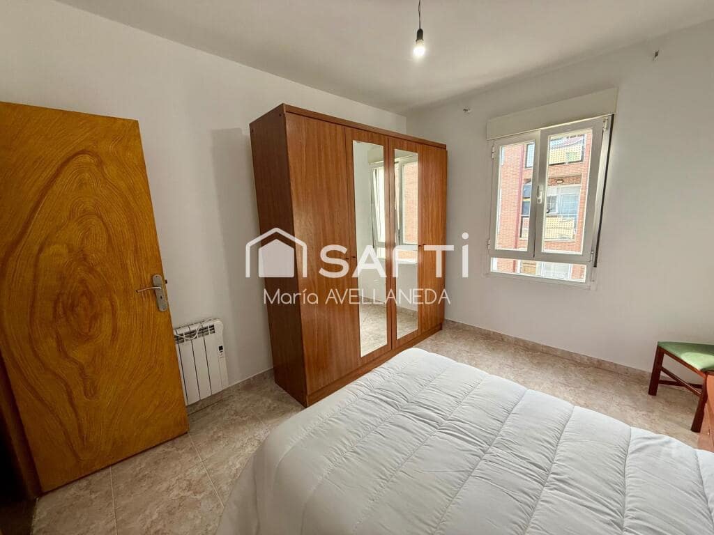 3 soveværelse Lejlighed til salg i Santa Maria del Paramo - € 45.000 (Ref: 9330515)