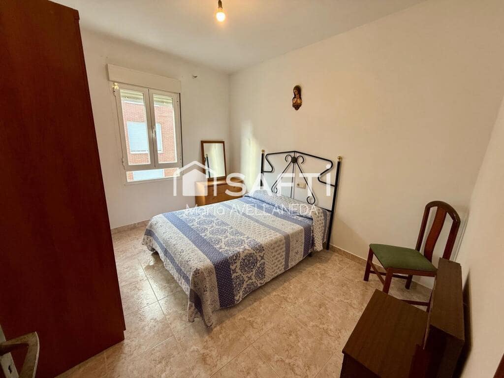 3 soveværelse Lejlighed til salg i Santa Maria del Paramo - € 45.000 (Ref: 9330515)