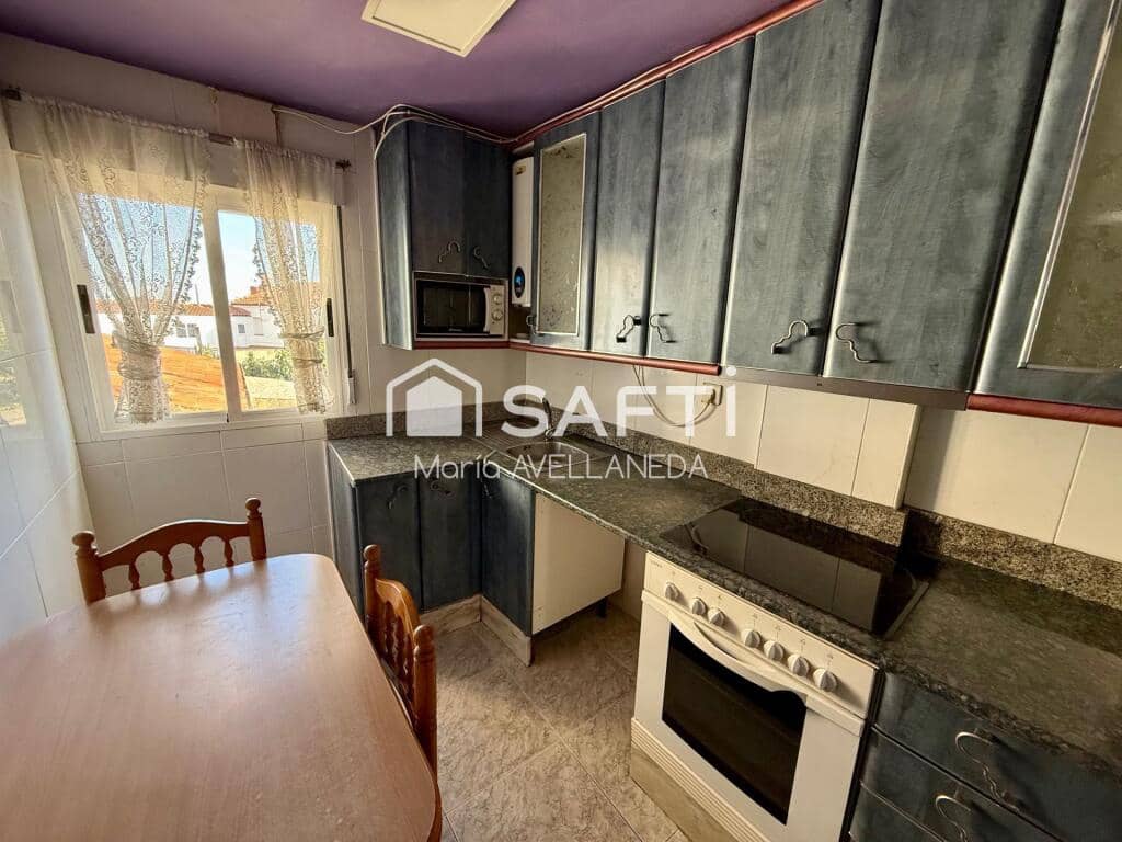 3 soveværelse Lejlighed til salg i Santa Maria del Paramo - € 45.000 (Ref: 9330515)