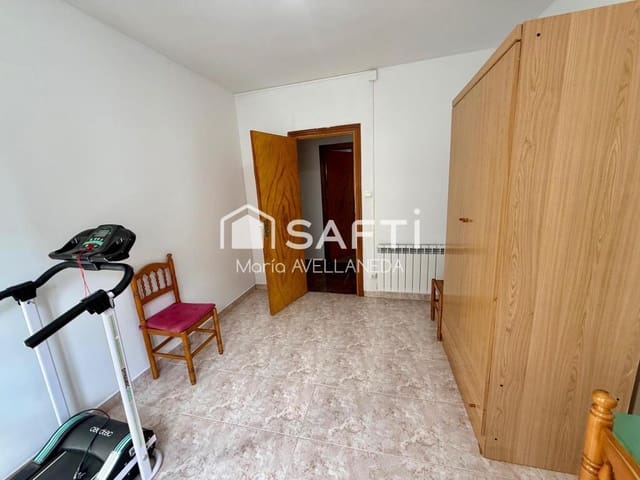 3 soverom Leilighet til salgs i Santa María del Páramo - € 45 000 (Ref: 9330515)
