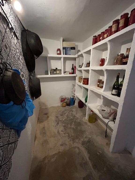 4 soverom Finca/Herregård til salgs i Alcanar med svømmebasseng garasje - € 450 000 (Ref: 9330519)