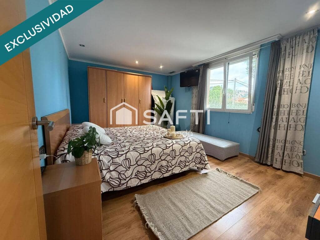 4 makuuhuone Huvila myytävänä paikassa Castello de la Plana mukana uima-altaan 
autotalli - 550 000 € (Ref: 9330520)