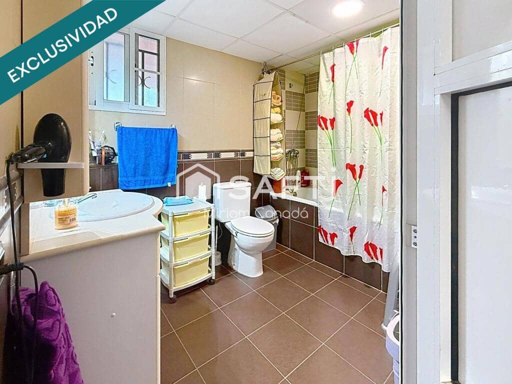 4 makuuhuone Huvila myytävänä paikassa Castello de la Plana mukana uima-altaan 
autotalli - 550 000 € (Ref: 9330520)