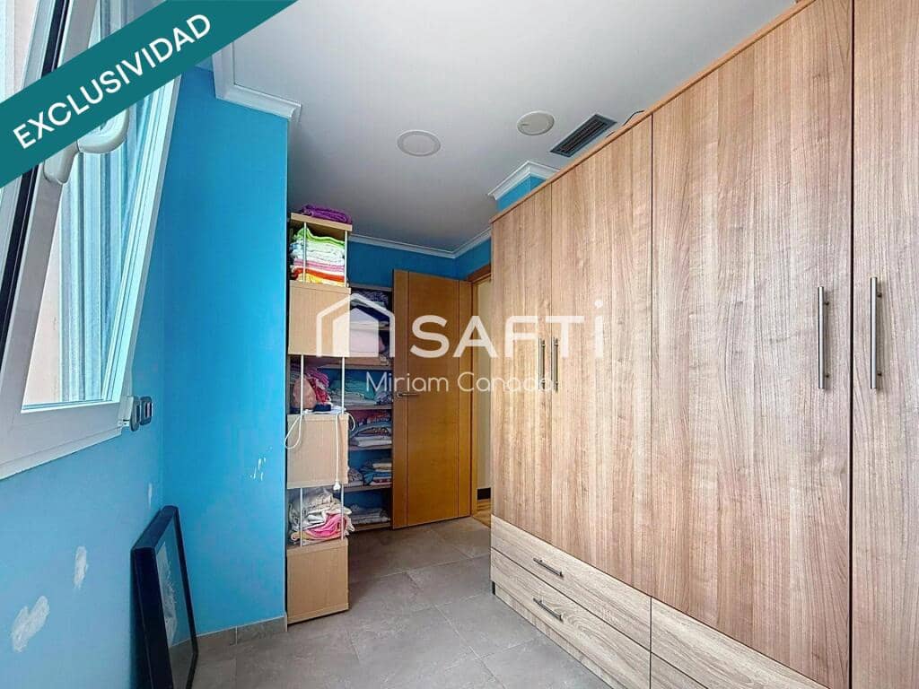 4 makuuhuone Huvila myytävänä paikassa Castello de la Plana mukana uima-altaan 
autotalli - 550 000 € (Ref: 9330520)