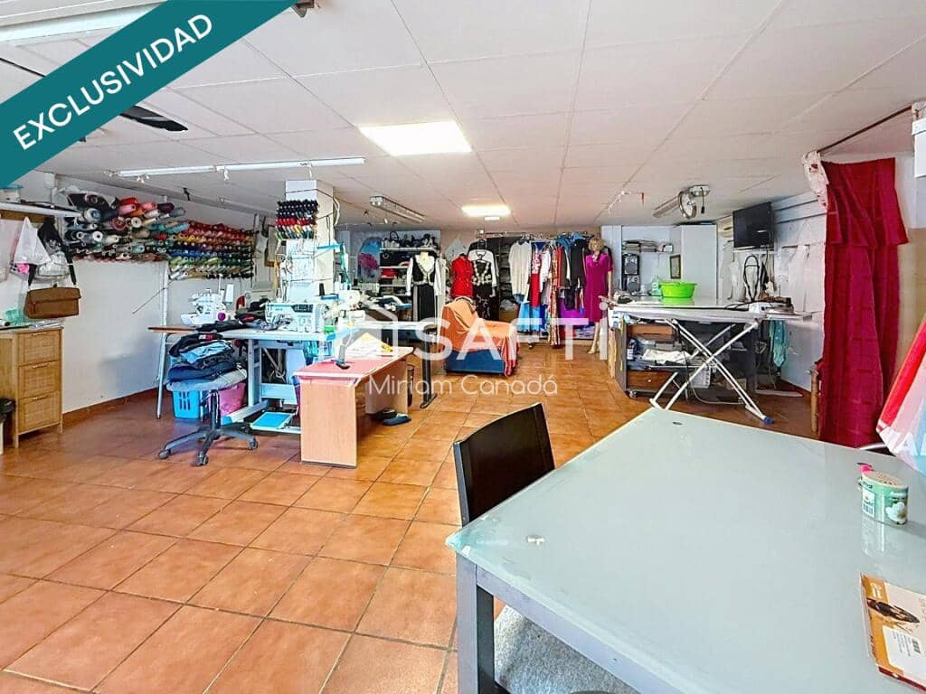 4 makuuhuone Huvila myytävänä paikassa Castello de la Plana mukana uima-altaan 
autotalli - 550 000 € (Ref: 9330520)