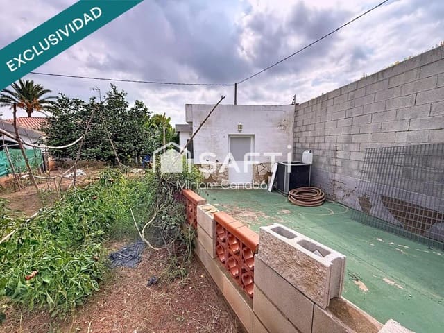 4 makuuhuone Huvila myytävänä paikassa Oeste, Castelló de la Plana mukana uima-altaan 
autotalli - 550 000 € (Ref: 9330520)