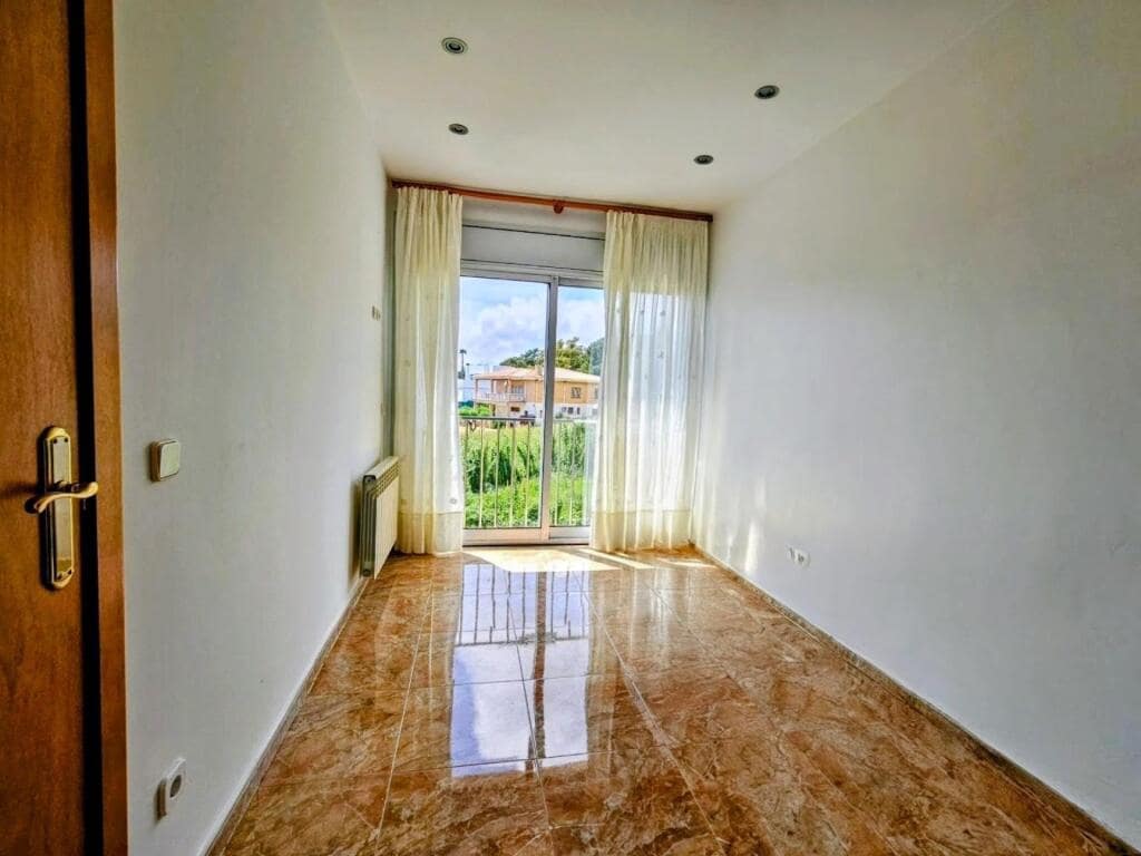 4 soverom Villa til salgs i Lloret de Mar med svømmebasseng garasje - € 650 000 (Ref: 9330522)