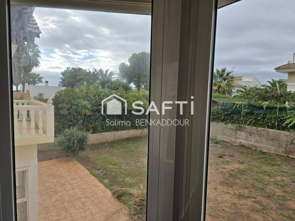 5 bedroom Villa for sale in Pucol with garage - € 1,350,000 (Ref: 9330523)