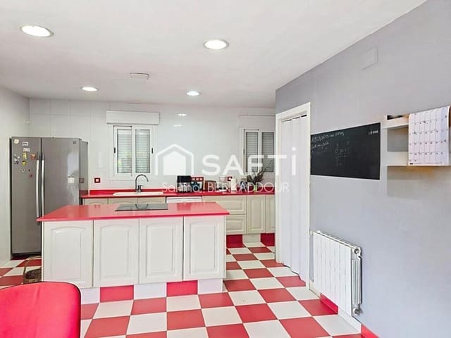 5 bedroom Villa for sale in Puçol with garage - € 1,350,000 (Ref: 9330523)