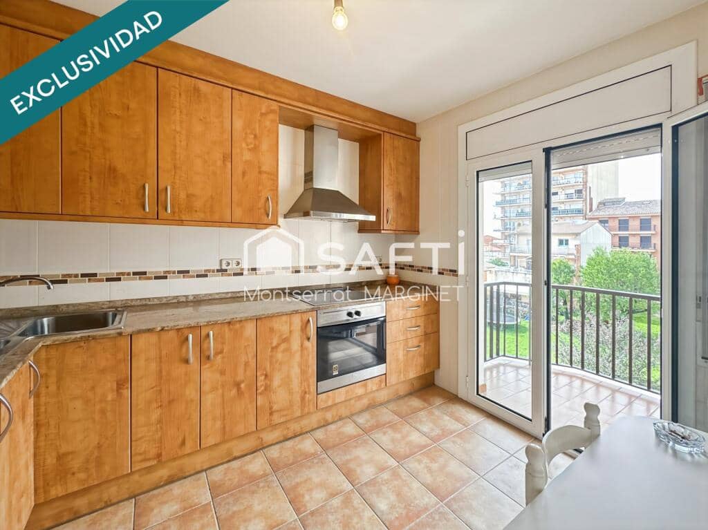 Apartamento de 3 habitaciones en Avià en venta - 179.000 € (Ref: 9334623)