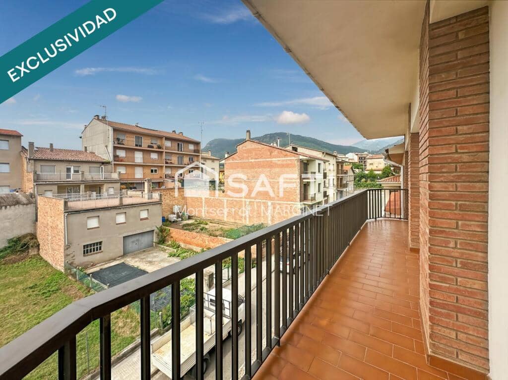 Apartamento de 3 habitaciones en Avià en venta - 179.000 € (Ref: 9334623)