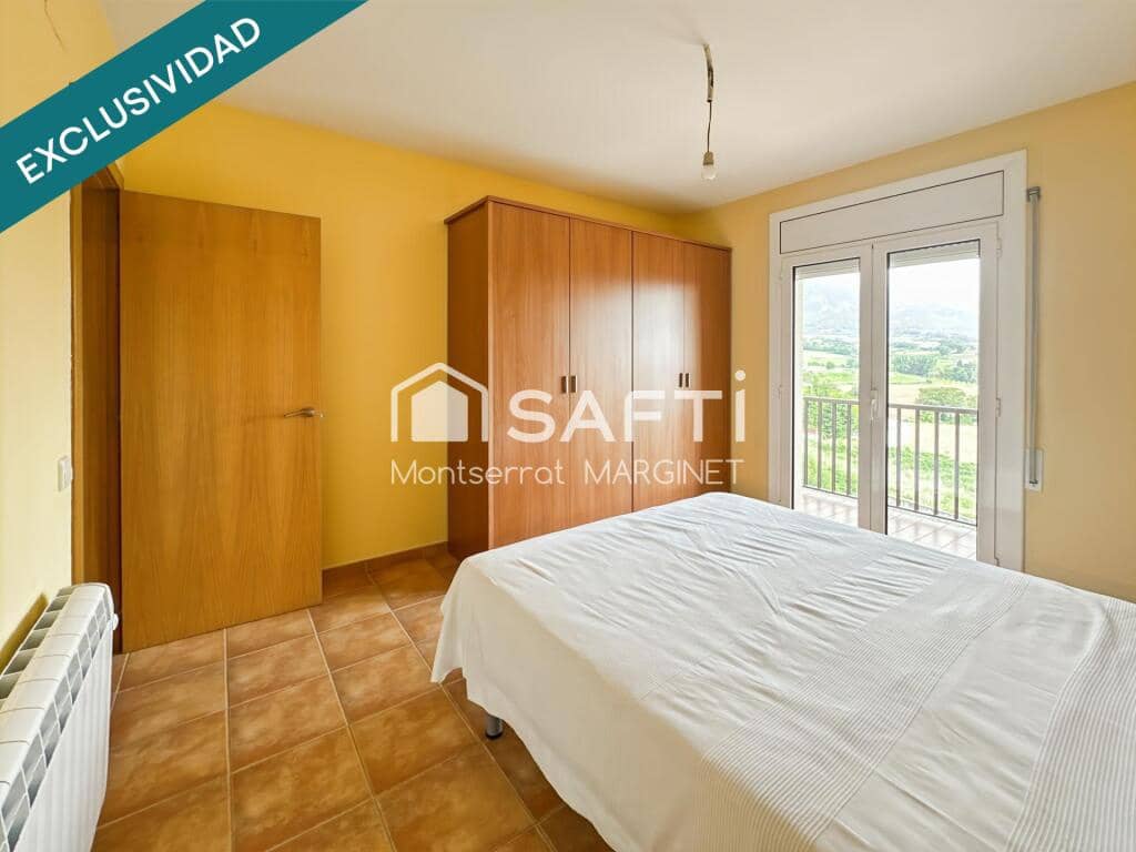 Apartamento de 3 habitaciones en Avià en venta - 179.000 € (Ref: 9334623)