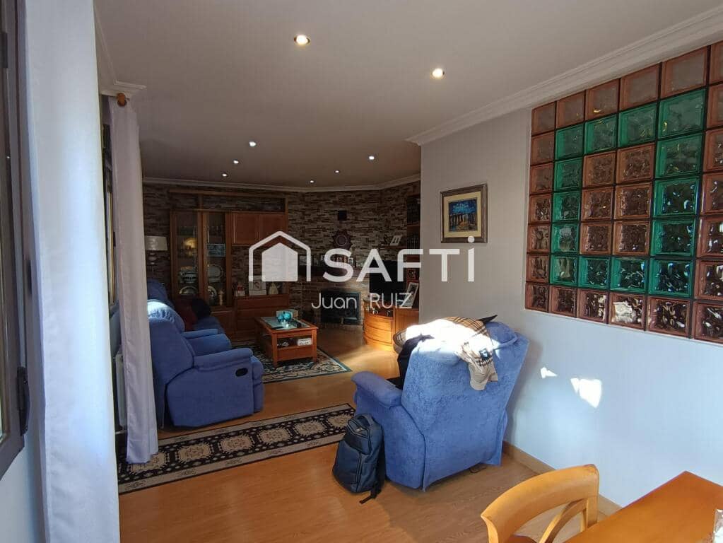 4 soverom Villa til salgs i Los Huertos med svømmebasseng garasje - € 199 000 (Ref: 9334628)