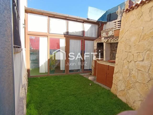 4 soveværelse Villa til salg i Los Huertos med swimmingpool garage - € 199.000 (Ref: 9334628)