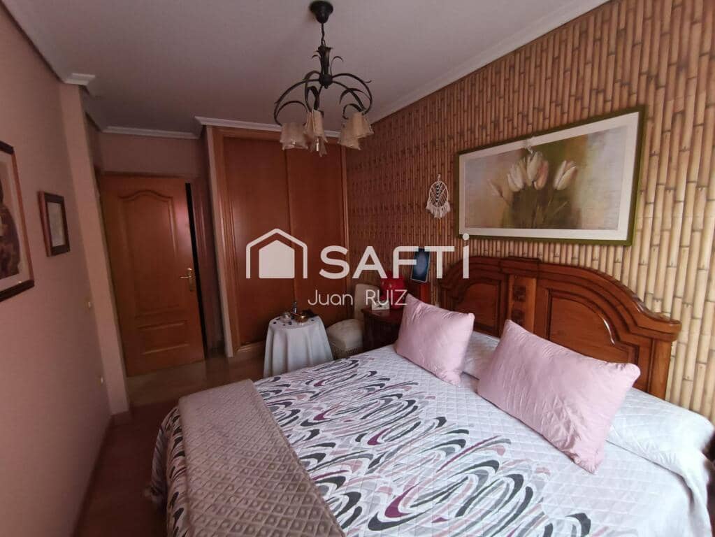 4 soverom Villa til salgs i Los Huertos med svømmebasseng garasje - € 199 000 (Ref: 9334628)