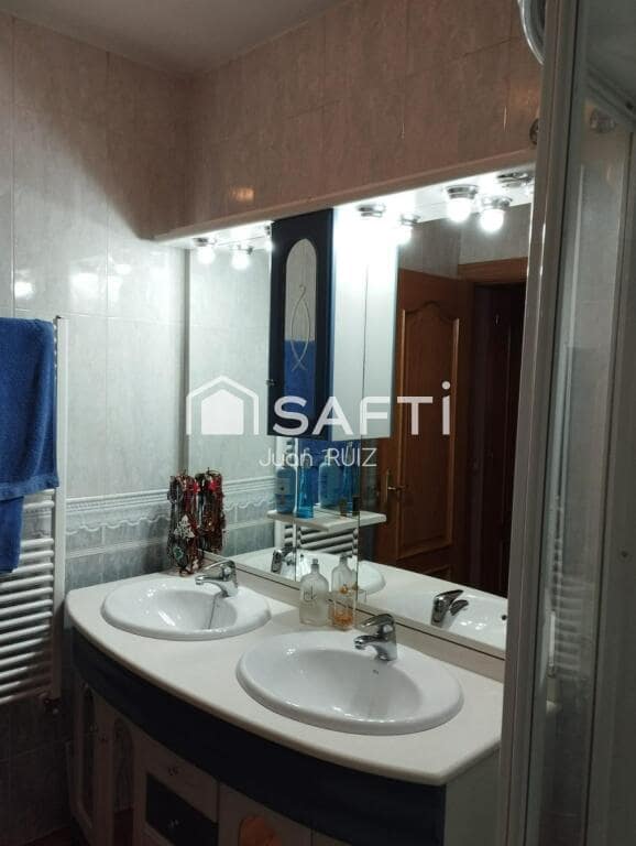 4 soverom Villa til salgs i Los Huertos med svømmebasseng garasje - € 199 000 (Ref: 9334628)