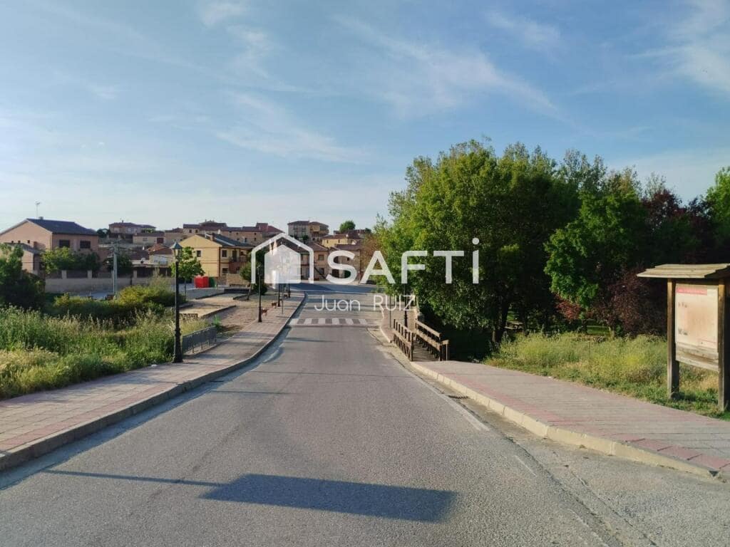 4 soverom Villa til salgs i Los Huertos med svømmebasseng garasje - € 199 000 (Ref: 9334628)