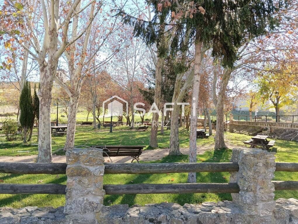 4 soverom Villa til salgs i Los Huertos med svømmebasseng garasje - € 199 000 (Ref: 9334628)