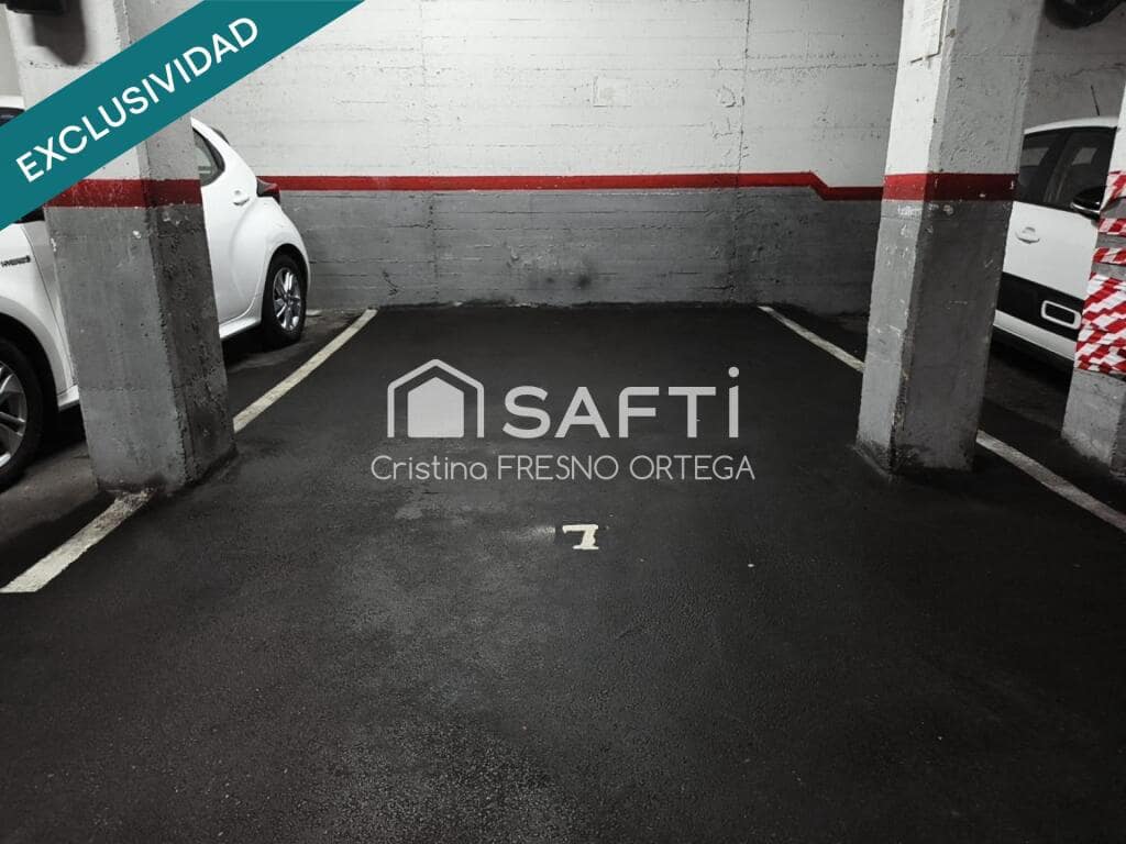 Garage til salg i Esplugues de Llobregat - € 22.000 (Ref: 9334629)