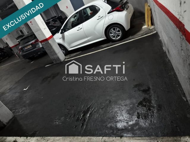 Garage till salu i Esplugues de Llobregat - 22 000 € (Ref: 9334629)