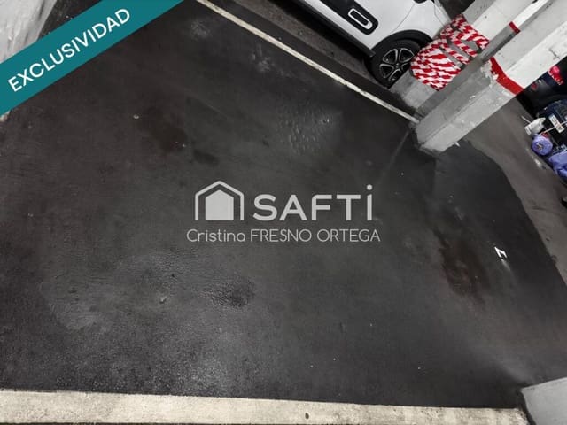 Garage till salu i Esplugues de Llobregat - 22 000 € (Ref: 9334629)