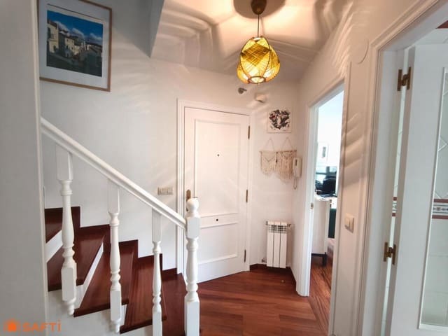 2 slaapkamer Flat te koop in Ames met garage - € 208.000 (Ref: 9334630)