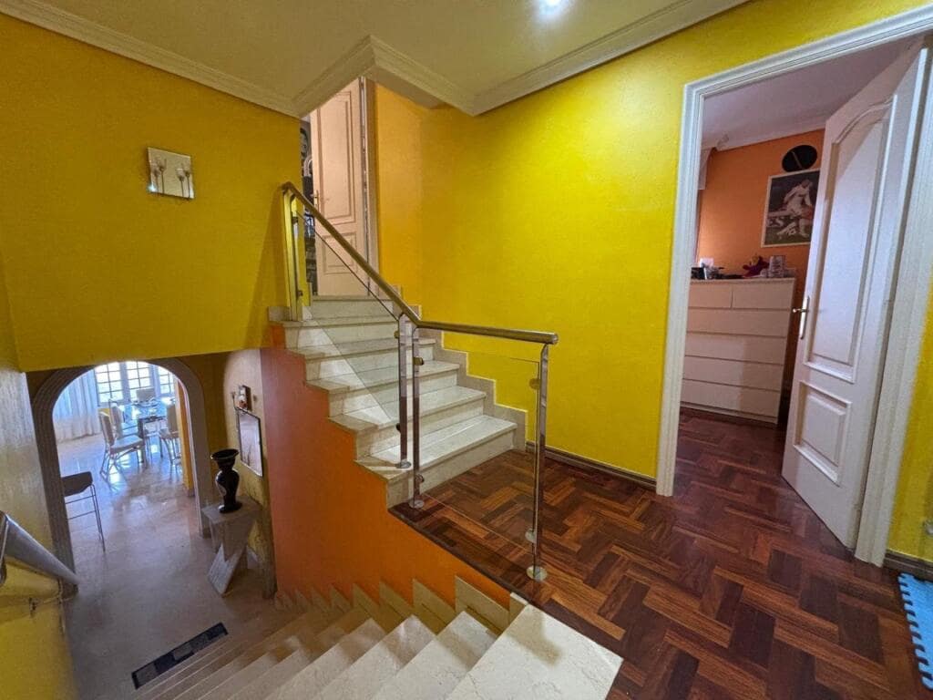 7 sovrum Villa till salu i Nigran med pool garage - 615 000 € (Ref: 9337810)