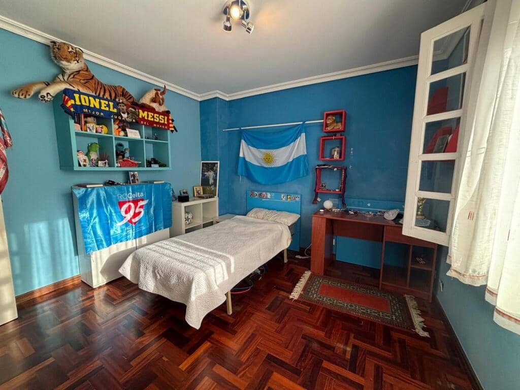 7 sovrum Villa till salu i Nigran med pool garage - 615 000 € (Ref: 9337810)