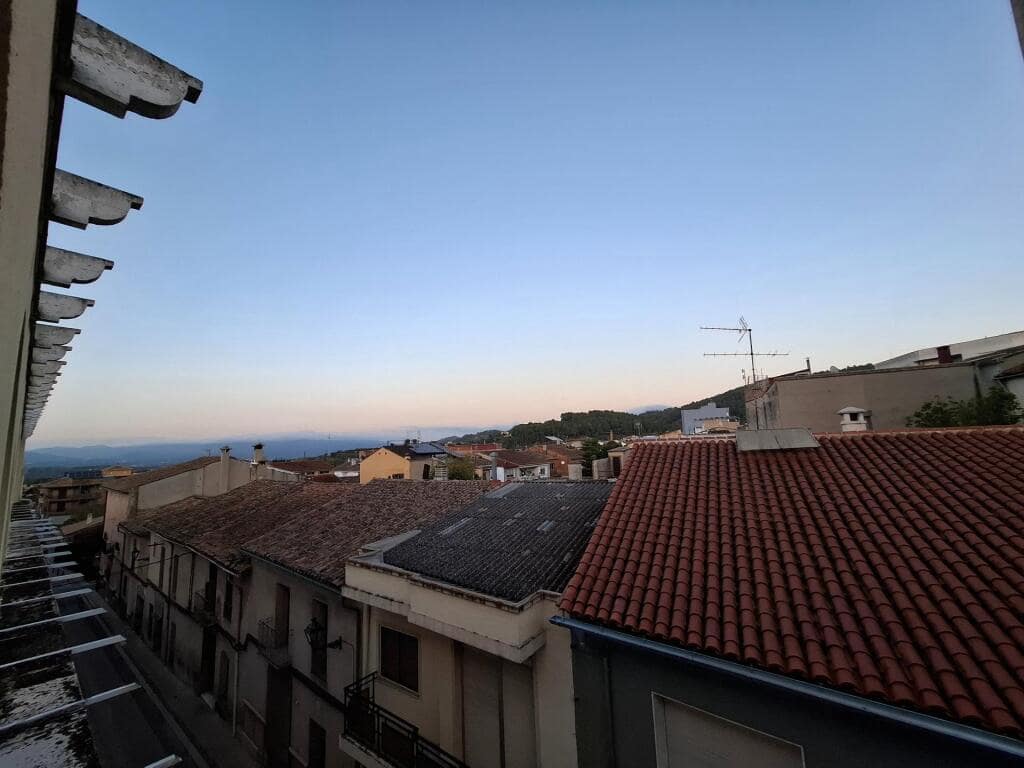 4 bedroom Flat for sale in Castello de Rugat with garage - € 170,000 (Ref: 9337811)