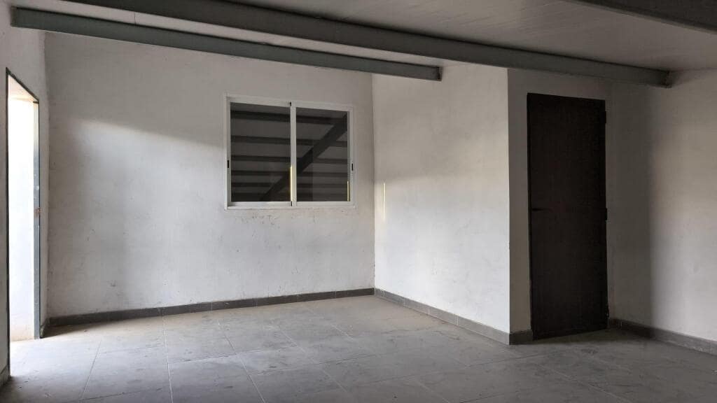 Erhverv til salg i Martos - € 400.000 (Ref: 9337815)