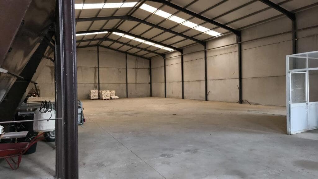 Erhverv til salg i Martos - € 400.000 (Ref: 9337815)