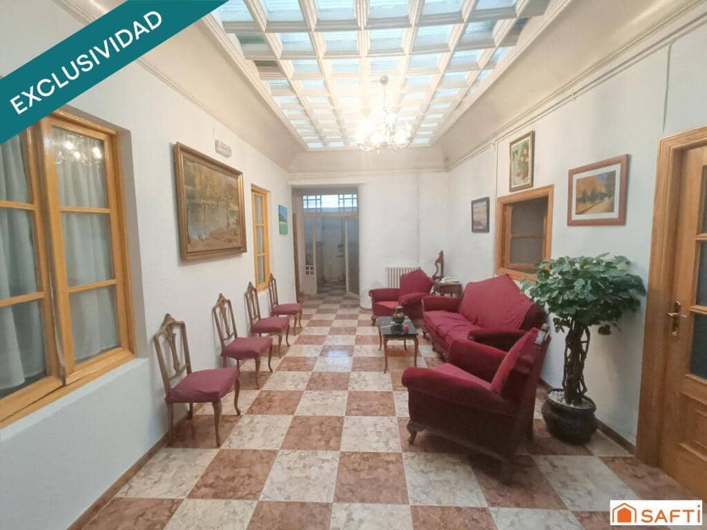 11 soverom Rekkehus til salgs i Villarta de San Juan med garasje - € 169 000 (Ref: 9337816)